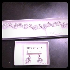 Fancy Diamond necklace and earrings